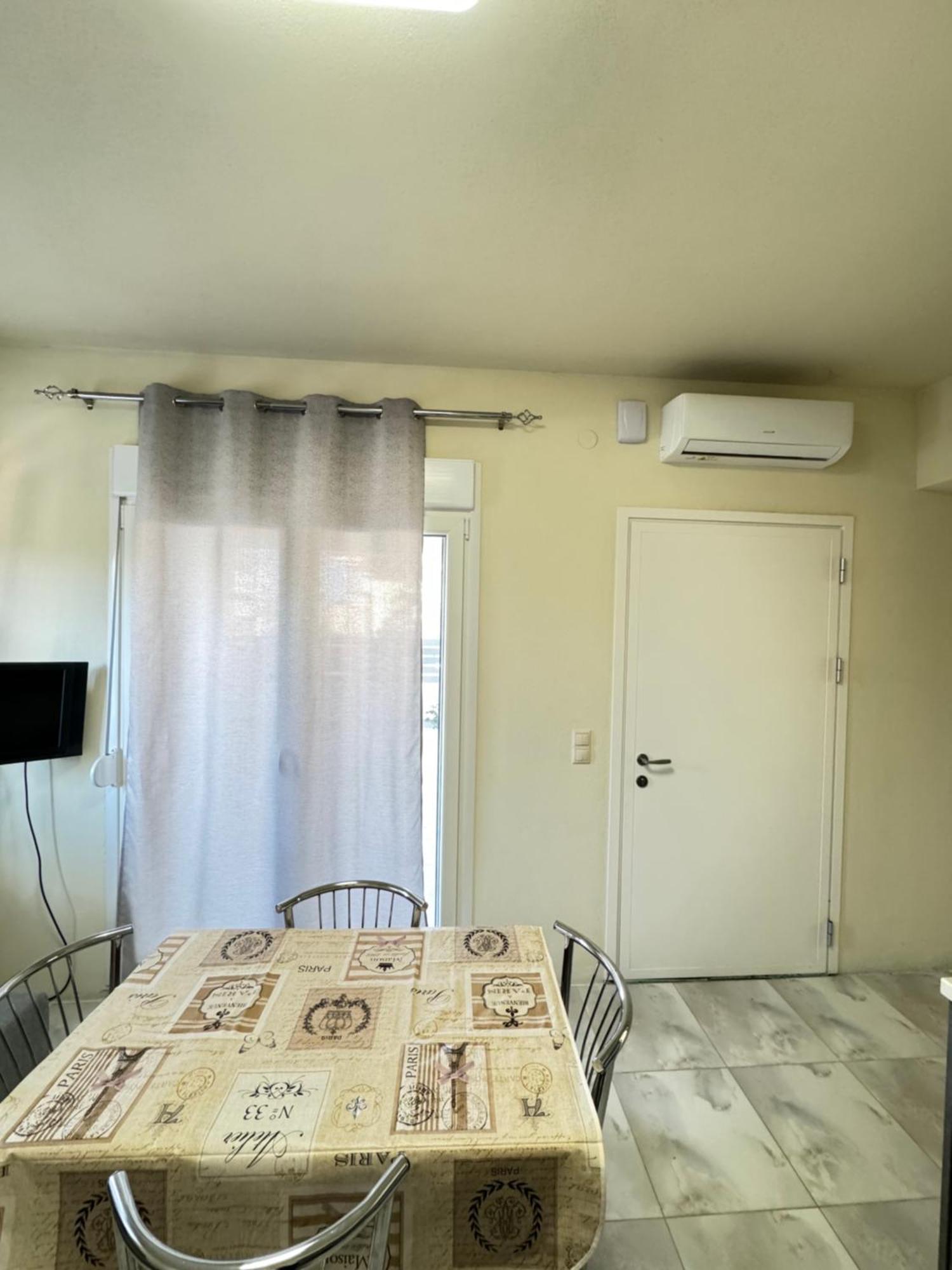 Adoniss Apartmentss Paralia Dionisiou Exterior foto
