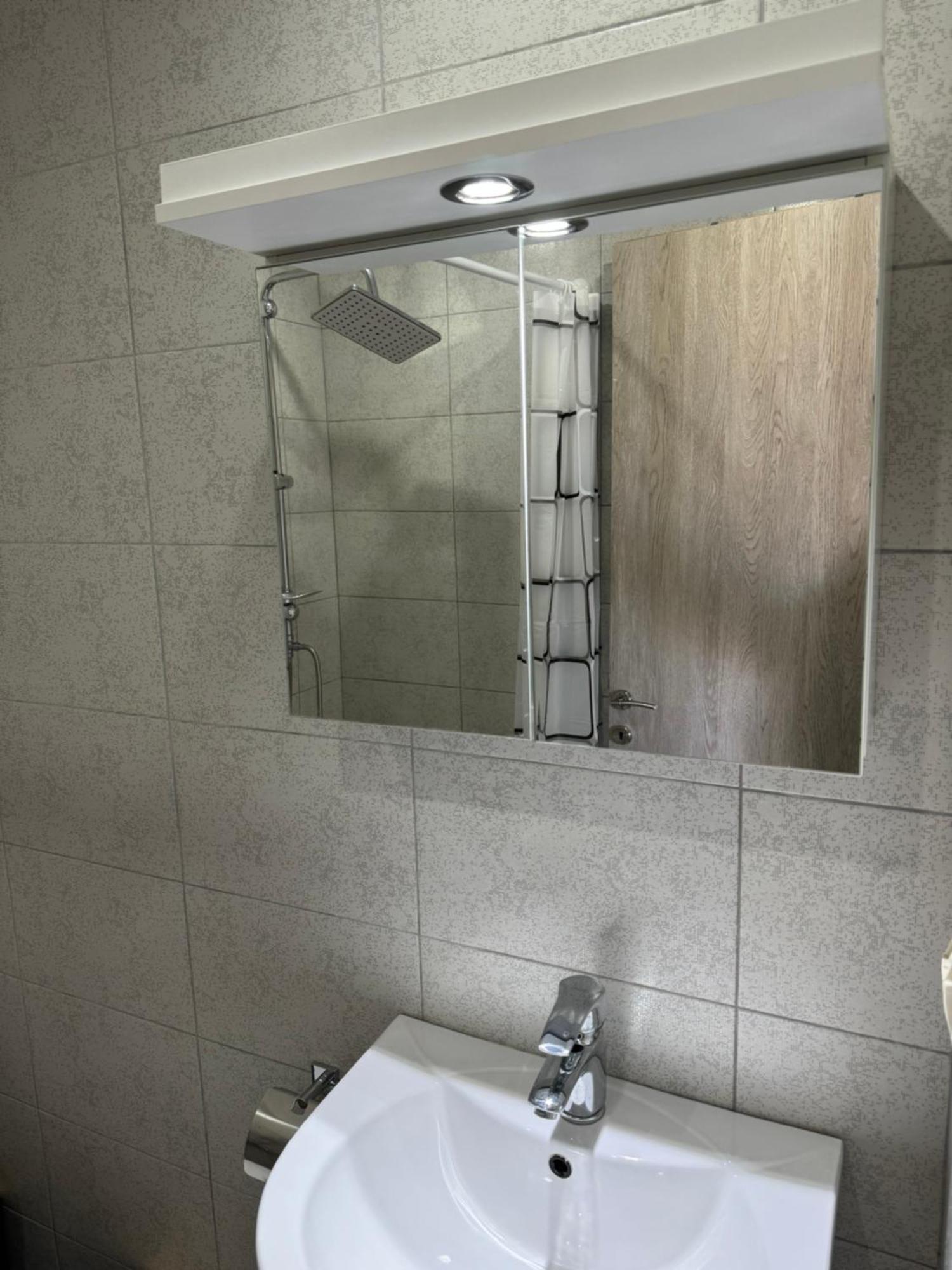 Adoniss Apartmentss Paralia Dionisiou Exterior foto